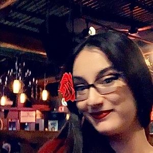 Meet your Posher, Sophia